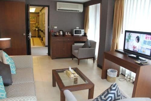 One-Bedroom Suite