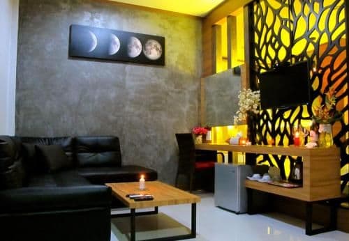 Family Room (4 Adults)