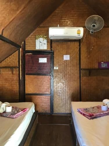 Bungalow (4 Adults)