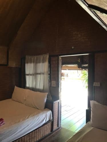 Bungalow (4 Adults)