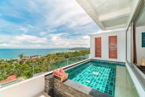 Deluxe Two-Bedroom Apartment