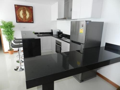 Deluxe Two-Bedroom Apartment