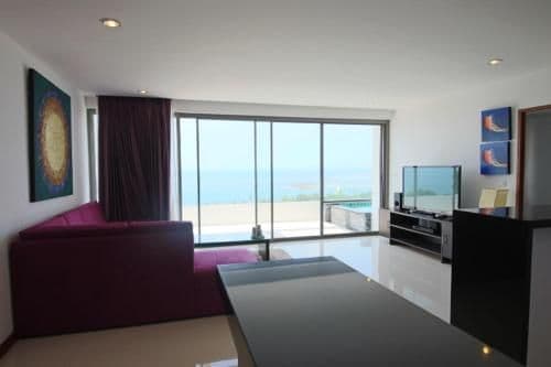 Deluxe Two-Bedroom Apartment