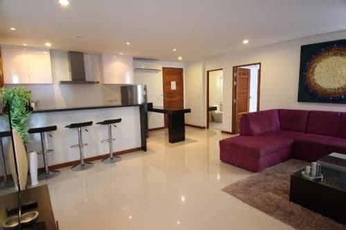 Deluxe Two-Bedroom Apartment