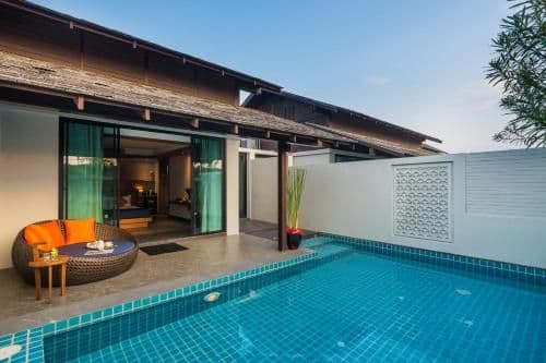 Club Pool Villa