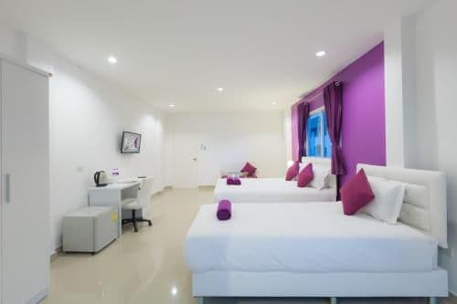 Deluxe Family Room