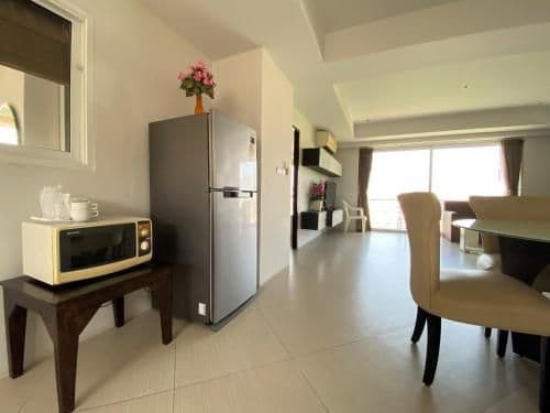 Two-Bedroom Apartment with Sea View