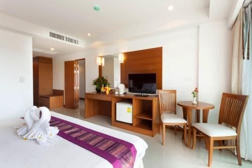 Deluxe Double or Twin Room