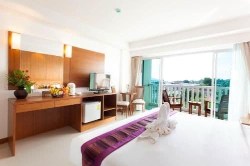 Deluxe Double or Twin Room