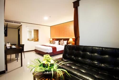 Deluxe Double or Twin Room