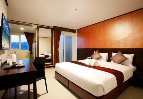 Deluxe Double or Twin Room