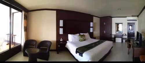 Deluxe Beach Front Room