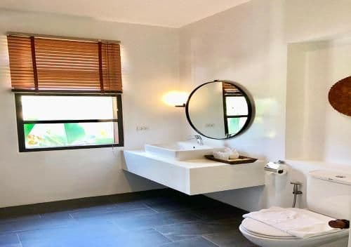 VILLA WITH PRIVATE POOL