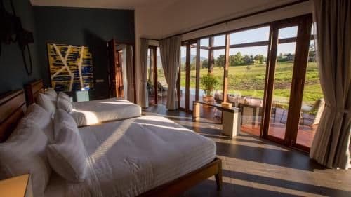 VILLA WITH PRIVATE POOL