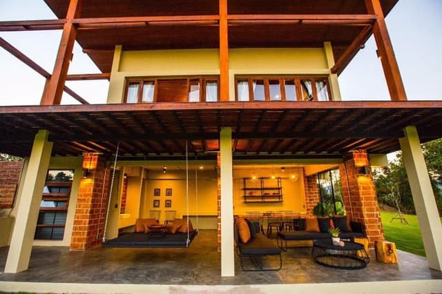 VILLA POOL VIEW