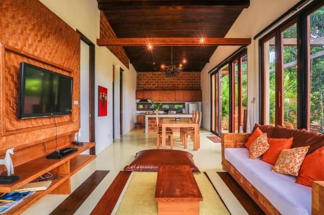 VILLA POOL VIEW