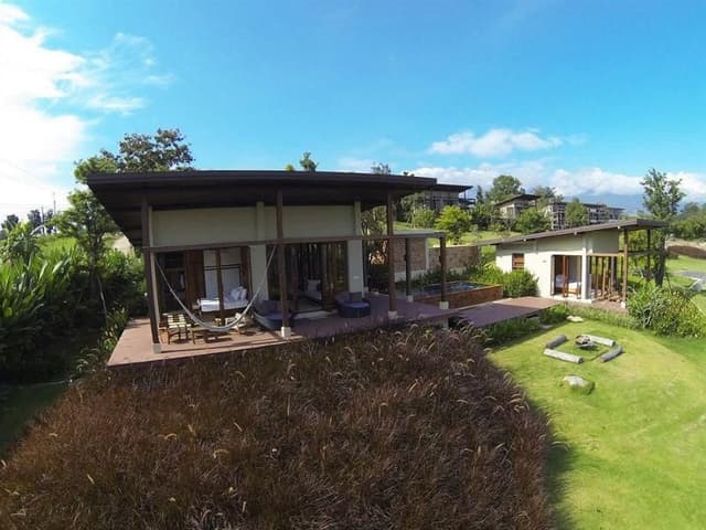 VILLA POOL VIEW
