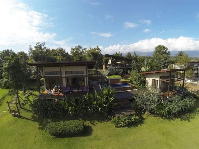 VILLA POOL VIEW