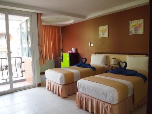 Standard Twin Room