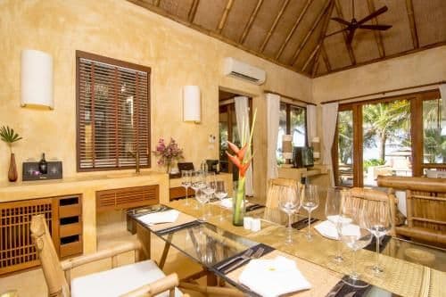 Beachfront Suite Pool Villa