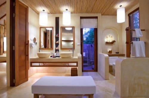Grand Pool Villa
