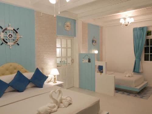 Triple Room with Sea View