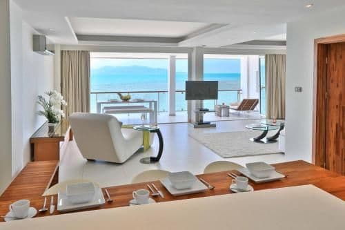 Deluxe Two-Bedroom Apartment