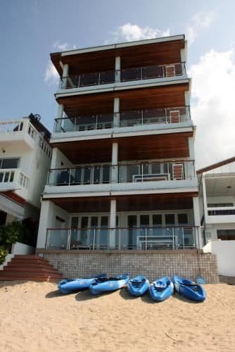 Deluxe Two-Bedroom Apartment