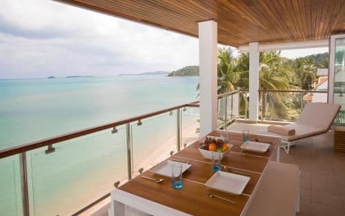 Deluxe Two-Bedroom Apartment