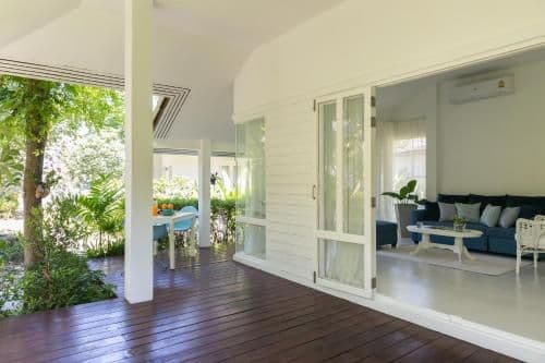 One-Bedroom Villa