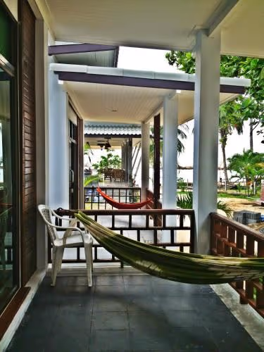 Deluxe Bungalow with Air-conditioning