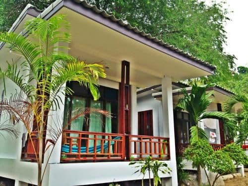 Deluxe Bungalow with Air-conditioning