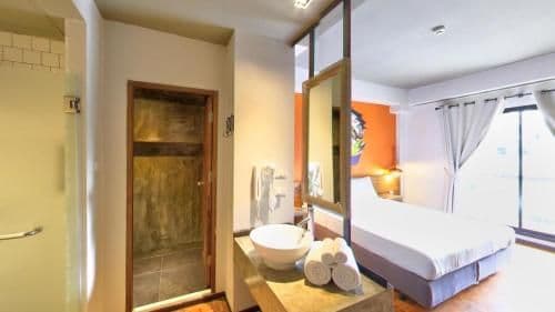 Deluxe Double Room with Balcony