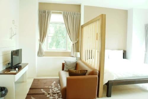 Premium Corner Room