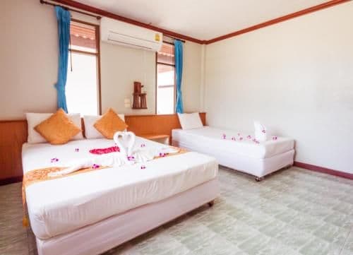 Deluxe Room (3 Adults) with Living Room