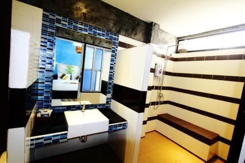 Deluxe Double or Twin Room with Balcony