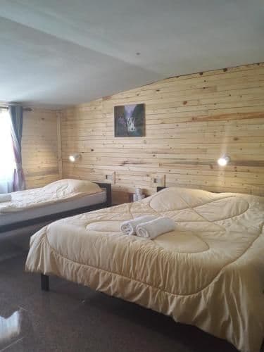 Gotum Hostel 2 & Money Exchange