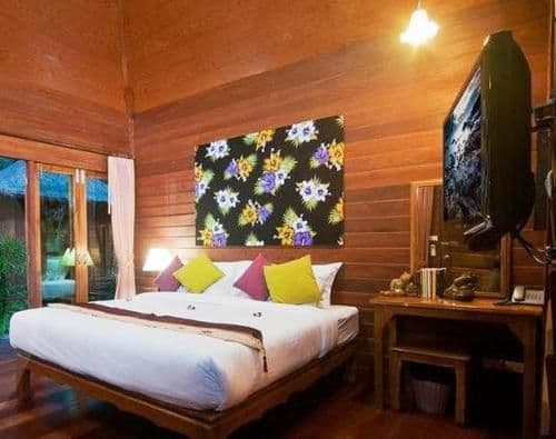 One-Bedroom Villa with Garden View