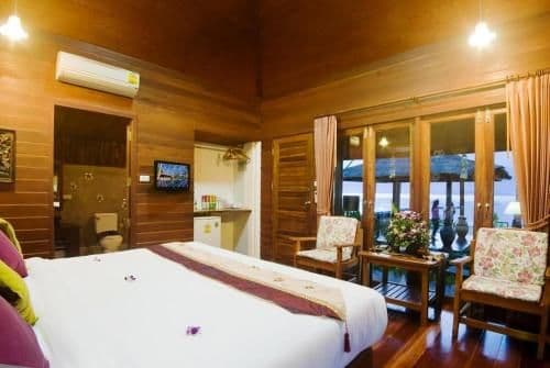 One-Bedroom Villa with Sea View