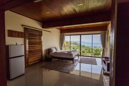 Bungalow with Sea View
