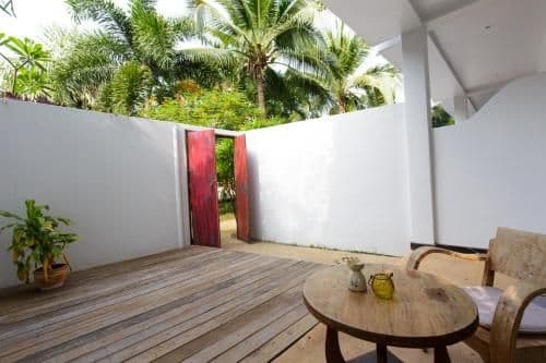 Standard Double Room with Garden View