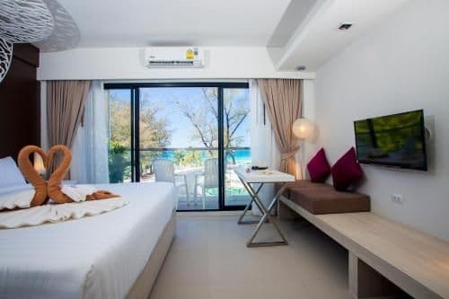 Coral Deluxe Double Room with Sea View