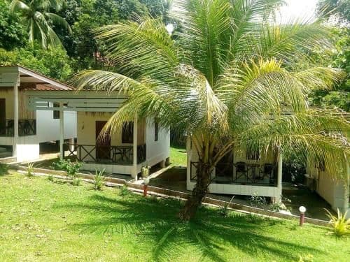 Bungalow with Garden View