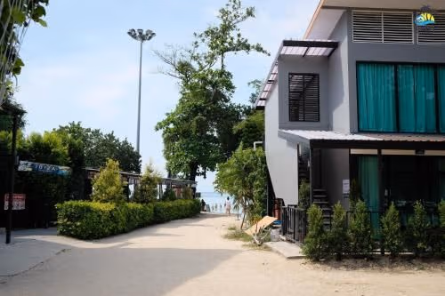 Standard Double or Twin Room (Near Beach Party)