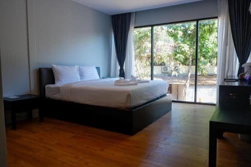 Standard Double or Twin Room (Near Beach Party)