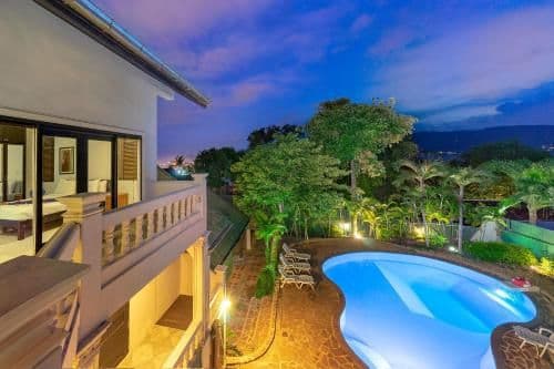 Four-Bedroom Villa with Private Pool (Green Oasis)