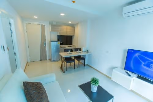 Deluxe Double Room with Pool View