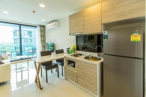 Superior Studio with pool view