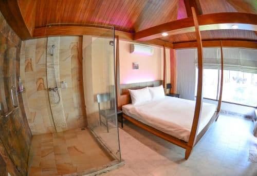 Bungalow - Beach Front