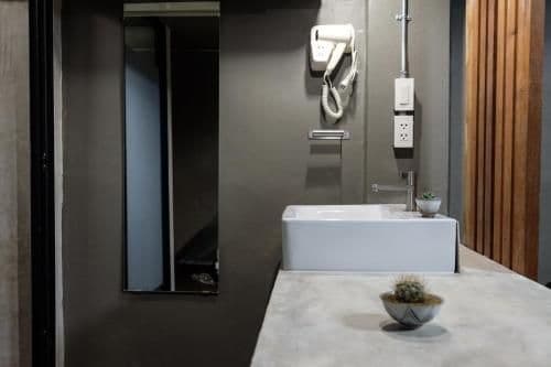 Quadruple Room with Private Bathroom